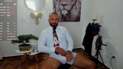 mr_maik22 online show from 12/12/24, 03:16