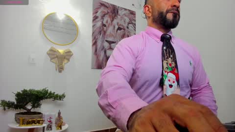 mr_maik22 online show from 12/13/24, 12:17