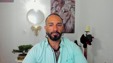 mr_maik22 online show from 12/14/24, 10:56