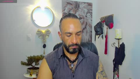 mr_maik22 online show from 02/08/25, 10:18