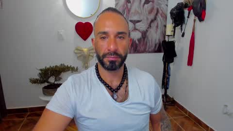 mr_maik22 online show from 02/18/25, 11:00