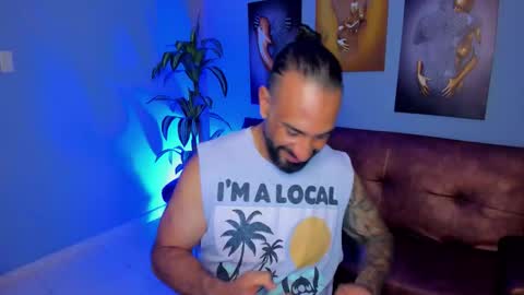 mr_maik22 online show from 10/08/25, 06:38