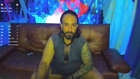 mr_maik22 online show from 10/22/25, 06:02
