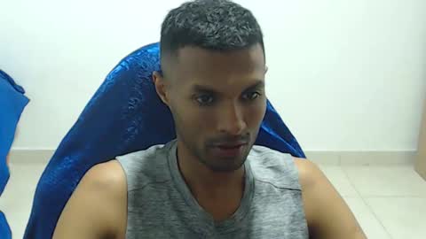 Max online show from 02/25/26, 03:43