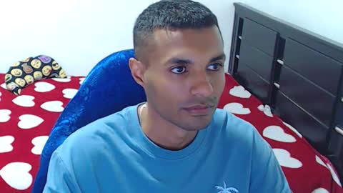 Snapshot of mr_max__ chatting on 05/13/26, 04:48 Max online show from 05/13/26, 04:48