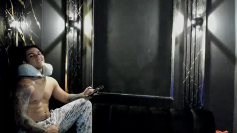 mr_maximo online show from 10/15/25, 10:15