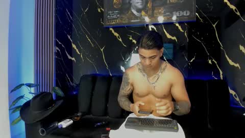 mr_maximo online show from 02/02/26, 05:06