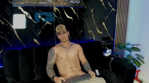 mr_maximo online show from 02/06/26, 08:23