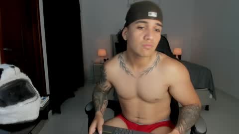 mr_maximo online show from 05/22/26, 03:46