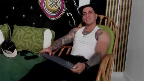 Snapshot of mr_maximo chatting on 07/17/26, 02:29 mr_maximo online show from 07/17/26, 02:29