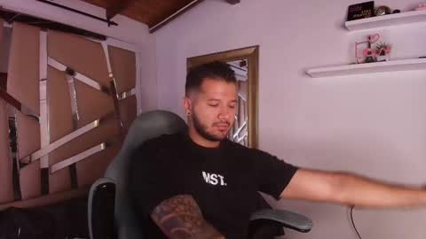 MIKEE online show from 09/23/25, 03:09