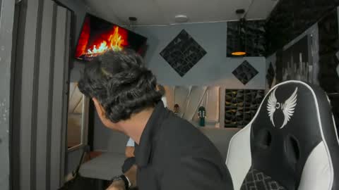 Snapshot of mr_mois chatting on 04/05/26, 05:48 mr_mois online show from 04/05/26, 05:48