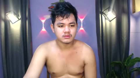 mr_olivercummerx online show from 10/13/25, 01:27