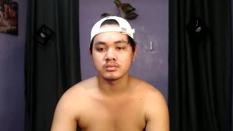 mr_olivercummerx online show from 11/28/25, 07:00