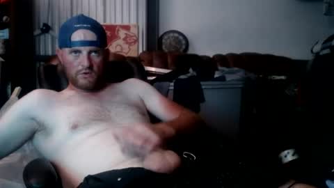 Snapshot of mr_steal_yo_girrll chatting on 07/11/26, 08:33 mr_steal_yo_girrll online show from 07/11/26, 08:33