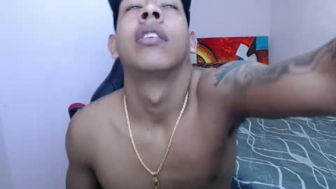 mr_stiven_ online show from 02/04/25, 03:22