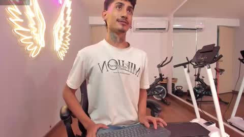 MR online show from 11/08/25, 03:07