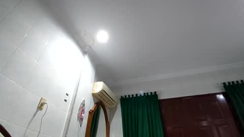 Snapshot of mr_thick89 chatting on 10/02/25, 09:38 mr_thick89 online show from 10/02/25, 09:38