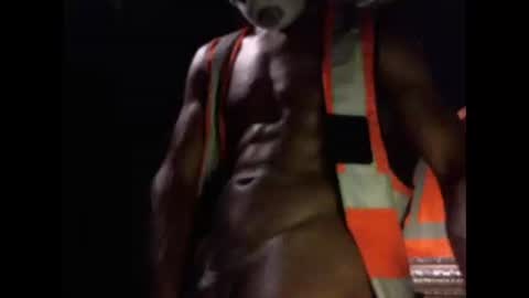 Snapshot of mrbigdiq chatting on 03/10/25, 10:34 MrBigDiQ1 online show from 03/10/25, 10:34