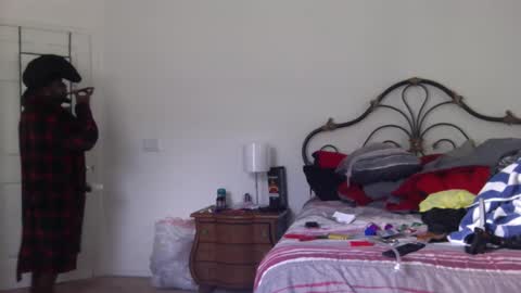 MrBigDThomas online show from 10/09/25, 02:15