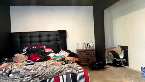 Snapshot of mrbigdthomas chatting on 03/15/26, 03:40 MrBigDThomas online show from 03/15/26, 03:40