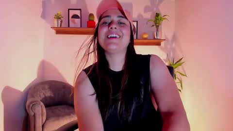 Laura online show from 02/22/25, 06:17