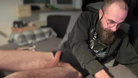 Mike online show from 03/01/25, 06:11