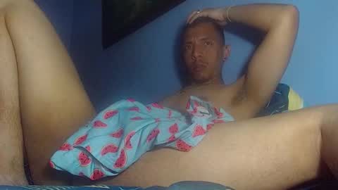 Snapshot of mrchrisdaniel chatting on 09/25/25, 08:45 Christtofer online show from 09/25/25, 08:45