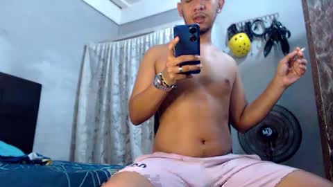 Snapshot of mrchrisdaniel chatting on 05/18/26, 12:55 Christtofer online show from 05/18/26, 12:55