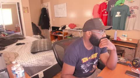 Chuck Daily online show from 10/23/25, 02:38