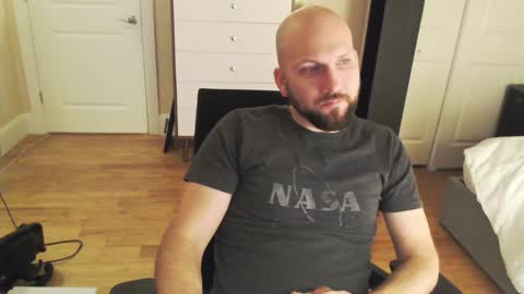 Snapshot of mrcoffee4her chatting on 01/14/25, 03:32 MrCoffee online show from 01/14/25, 03:32