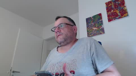 Snapshot of mrduplo1975 chatting on 08/05/26, 12:41 MrJohnsen1975 online show from 08/05/26, 12:41