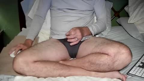 mrericsmith  email hidnnn online show from 10/23/25, 10:03