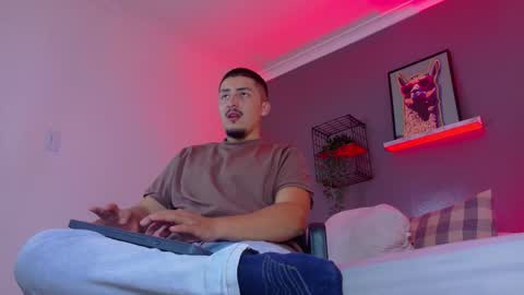 Snapshot of mrfox__ chatting on 01/16/26, 07:29 Mr Fox online show from 01/16/26, 07:29