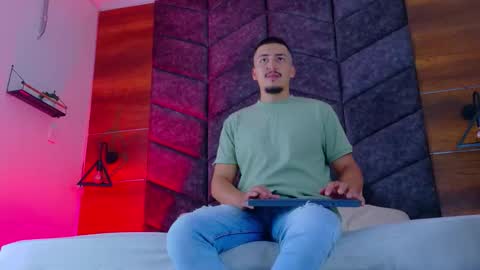 Snapshot of mrfox__ chatting on 02/21/26, 08:54 Mr Fox online show from 02/21/26, 08:54