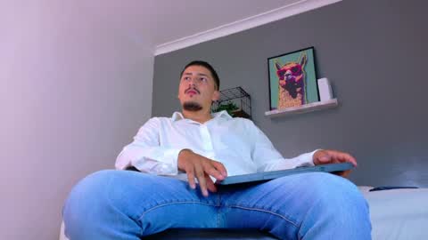 Snapshot of mrfox__ chatting on 06/01/26, 07:26 Mr Fox online show from 06/01/26, 07:26