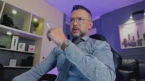 MrFrank. online show from 12/15/25, 01:48