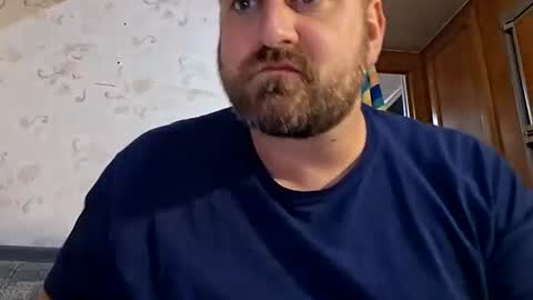 Snapshot of mrfreeze6767 chatting on 10/12/25, 03:27 mrfreeze6767 online show from 10/12/25, 03:27