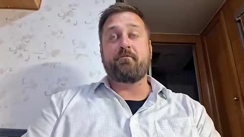 Snapshot of mrfreeze6767 chatting on 10/14/25, 03:07 mrfreeze6767 online show from 10/14/25, 03:07