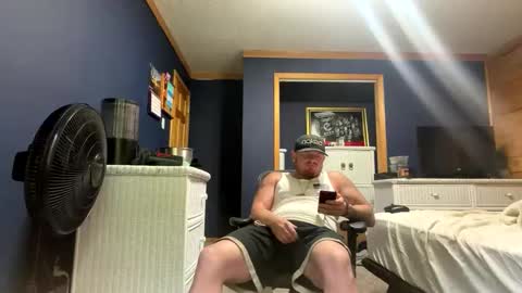 mrhandsome_1 online show from 05/06/26, 06:24
