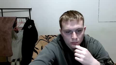 Max online show from 12/02/25, 08:15