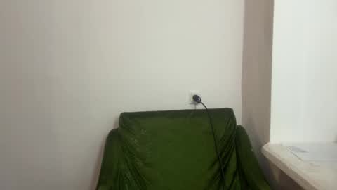 Max online show from 02/13/26, 08:38