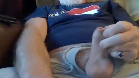 mrhollar online show from 12/08/24, 12:52