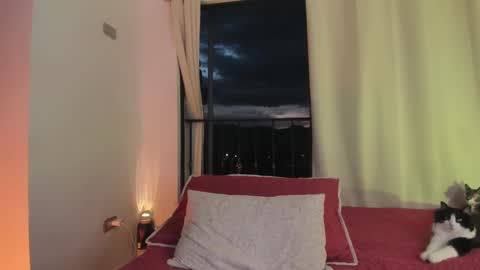 Bastian online show from 09/25/25, 11:08