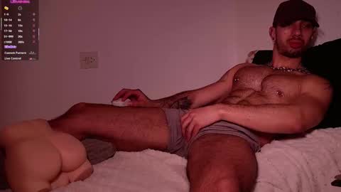 Snapshot of mrj9921 chatting on 02/13/26, 08:21 Juan online show from 02/13/26, 08:21