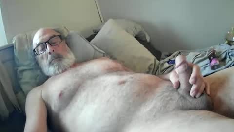 Snapshot of mrjames59 chatting on 03/22/26, 12:19 mrjames59 online show from 03/22/26, 12:19
