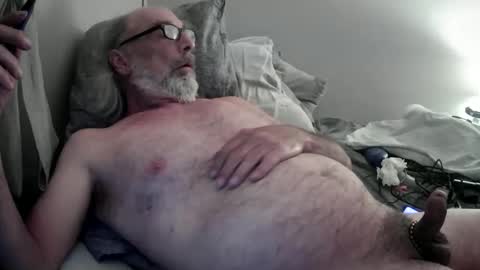 Snapshot of mrjames59 chatting on 06/05/26, 03:02 mrjames59 online show from 06/05/26, 03:02