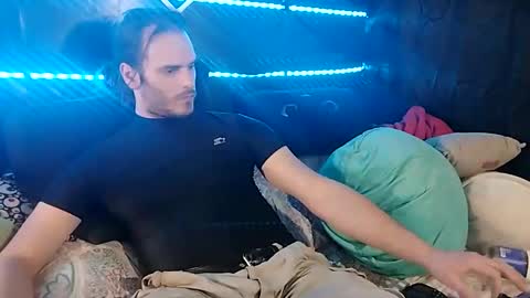 MrKinkSized online show from 03/11/25, 04:21