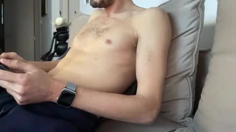 YourLad online show from 01/10/26, 09:22