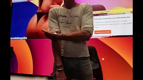 Snapshot of mrlong23cm chatting on 09/27/25, 03:17 Mr Long online show from 09/27/25, 03:17